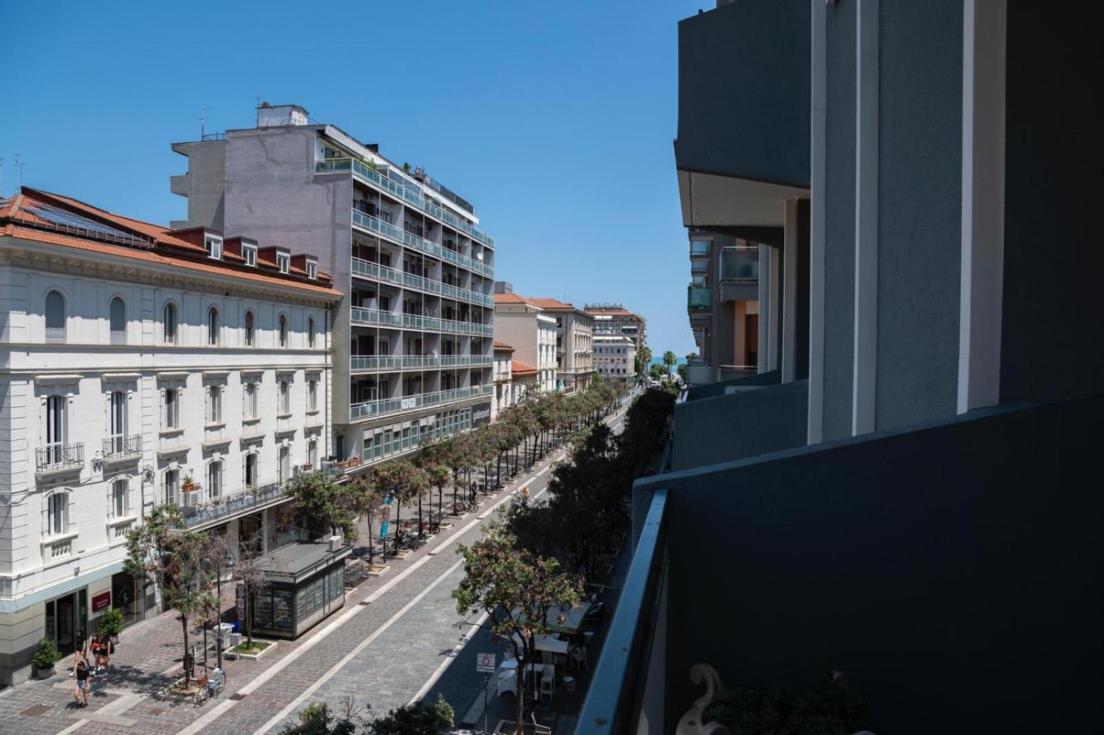 Milu Luxury Apartment 佩斯卡拉 外观 照片